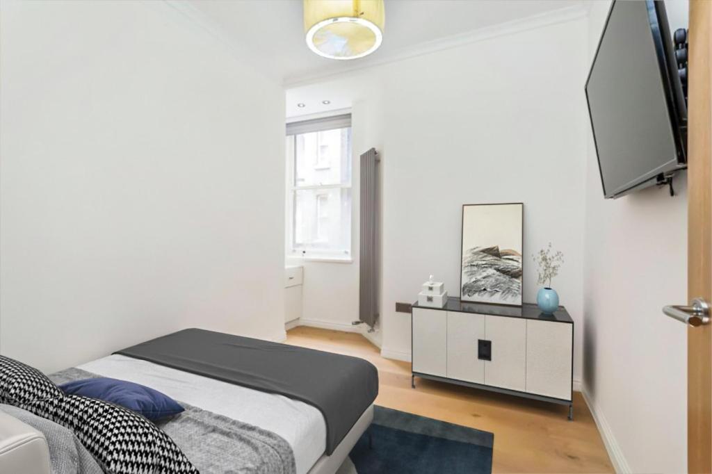 Appartement Modern Chelsea Flat, 3Bd 2Bath, With Parking à Londres Extérieur photo